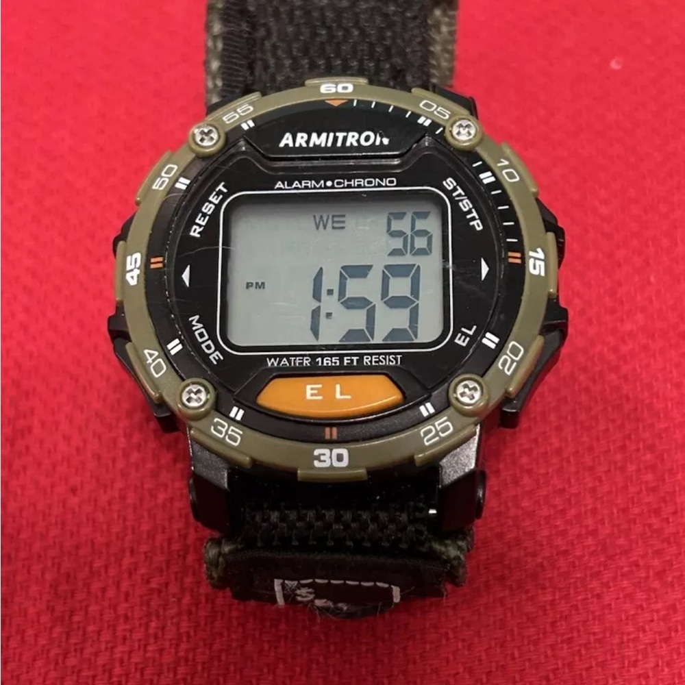 Mens Armitron Pro Sport Chrono Black Green Nylon Strap‎ Digital Watch L5